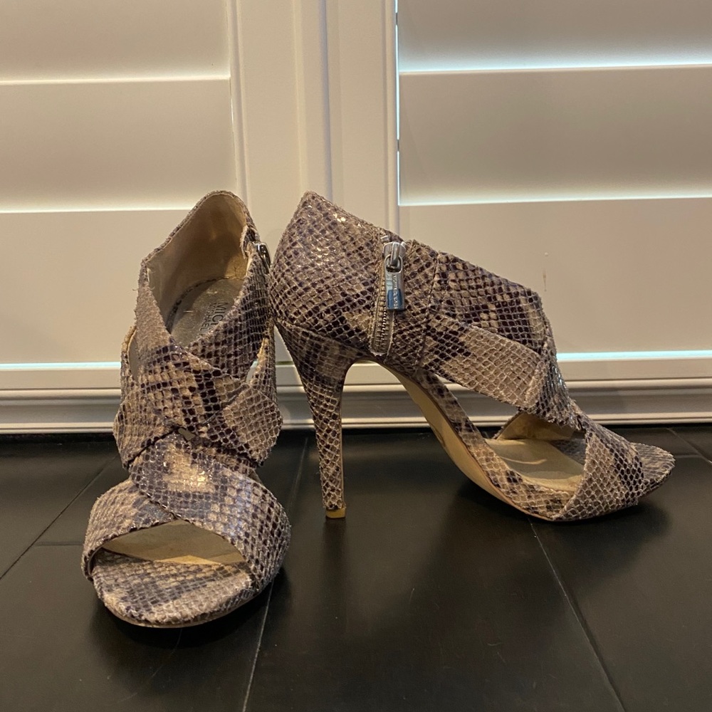 Beautiful Michael Michael Kors Python Heels (8) - image 3